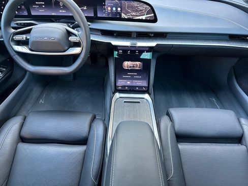 Used 2025 Lucid Air Touring AWD/4WD image 14
