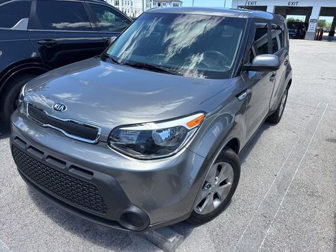 Used 2016 Kia Soul image 3