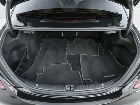 Used 2021 Mercedes-Benz C 300 Sedan image 42