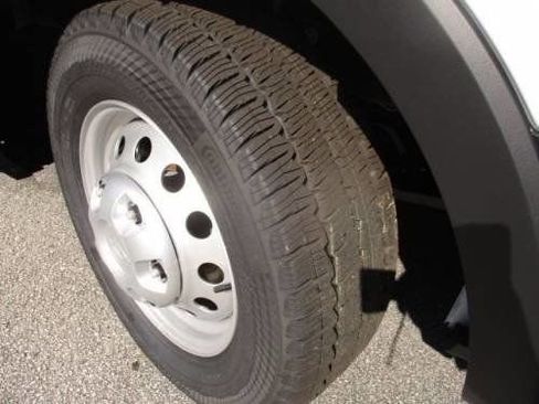 New 2025 Ford Transit 350 148 Medium Roof image 10