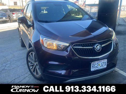 Used 2018 Buick Encore Preferred image 1