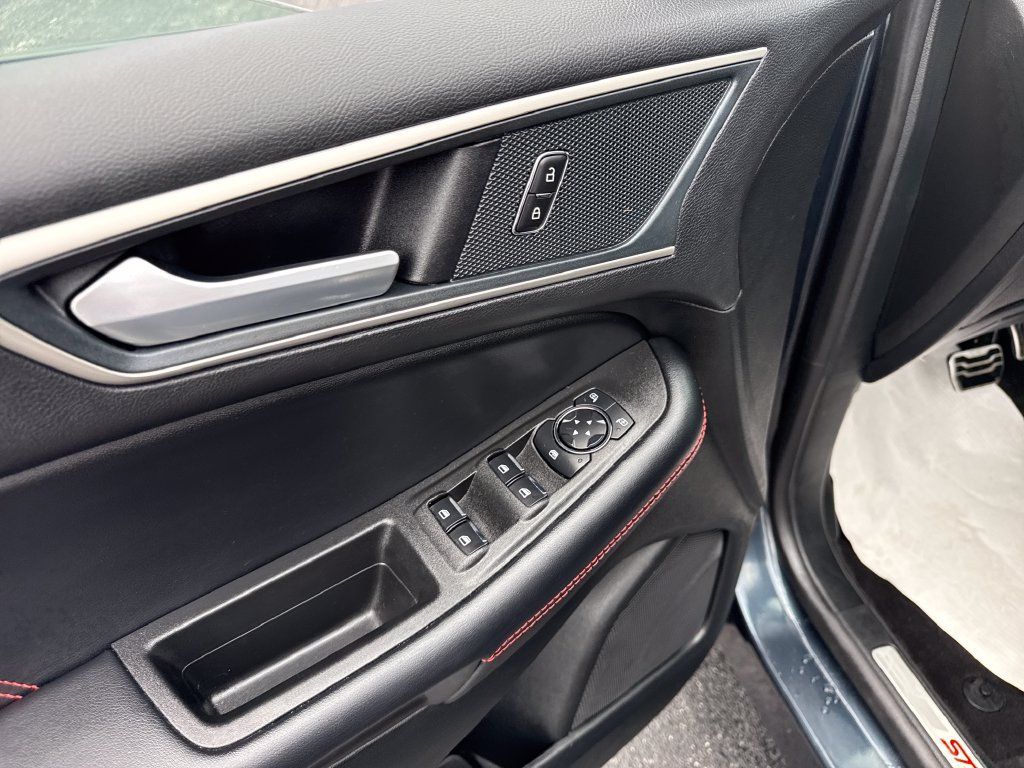 Used 2024 Ford Edge ST-Line AWD/4WD image 27