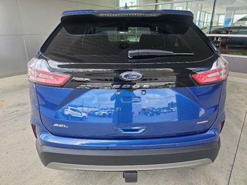 Used 2022 Ford Edge SEL w/ Convenience Package AWD/4WD image 4