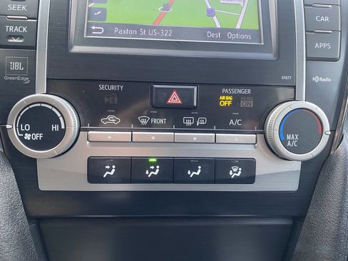 Used 2013 Toyota Camry SE image 29