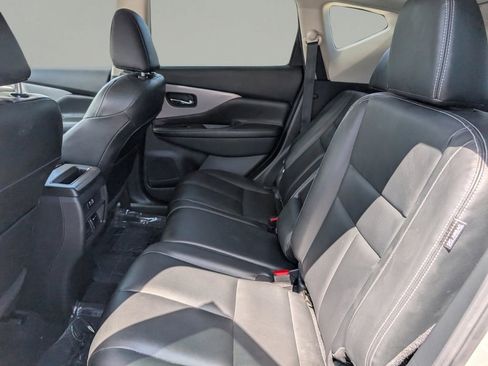 Used 2023 Nissan Murano SV image 14