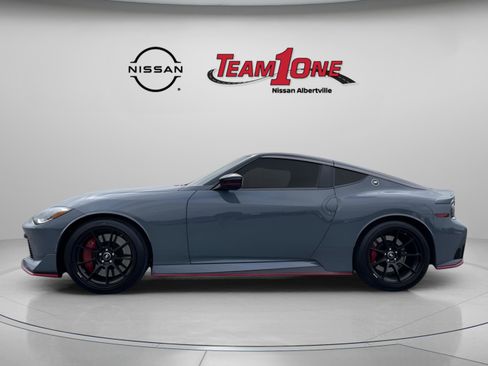 Used 2026 Nissan Z NISMO w/ Floor Mat Package RWD image 6