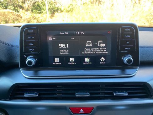 Used 2020 Kia Telluride S image 33