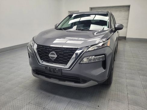 Used 2023 Nissan Rogue SV FWD image 15