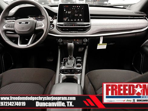 New 2025 Jeep Compass Sport image 11