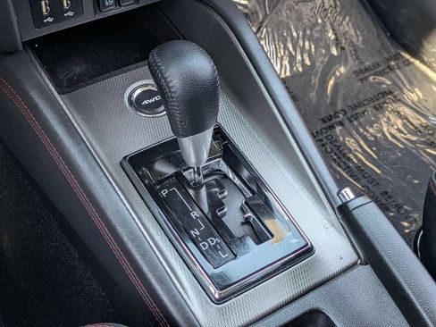 Used 2025 Mitsubishi Outlander Sport SE AWD/4WD image 18