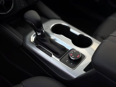 New 2026 Chevrolet Blazer LT w/ Sound & Technology Package AWD/4WD image 16