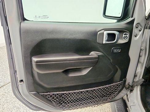 Used 2020 Jeep Wrangler Unlimited Sport S image 10