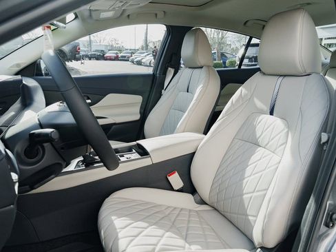 New 2026 Nissan Sentra SL w/ Floor Mat Package FWD image 20