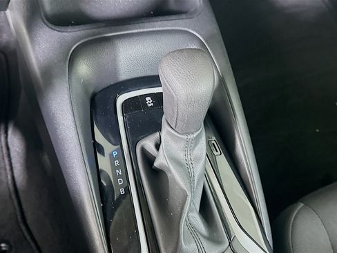 Used 2024 Toyota Corolla LE FWD image 25