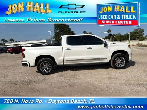Used 2024 Chevrolet Silverado 1500 High Country w/ Technology Package AWD/4WD image 15