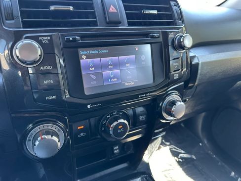Used 2019 Toyota 4Runner TRD Off-Road Premium AWD/4WD image 24