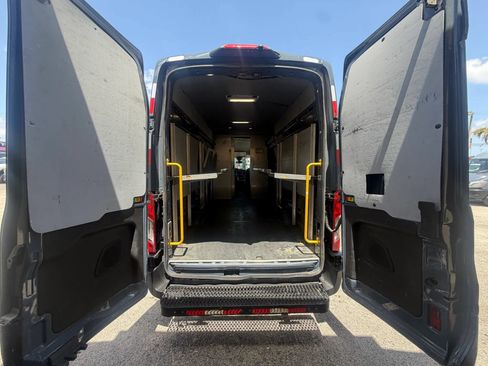 Used 2020 Ford Transit 250 148 High Roof Extended RWD image 5