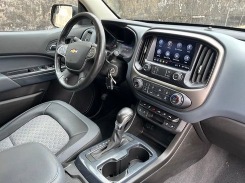 Used 2022 Chevrolet Colorado Z71 RWD image 26