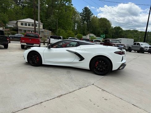 Used 2023 Chevrolet Corvette Stingray Premium Conv w/ 3LT RWD image 8