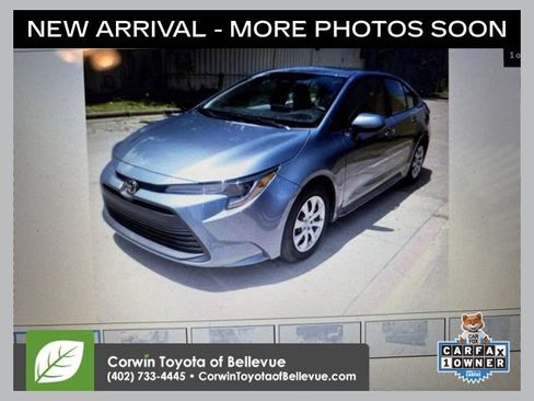 Used 2025 Toyota Corolla LE FWD image 1
