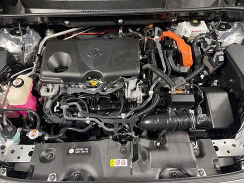 Used 2019 Toyota RAV4 XSE image 9