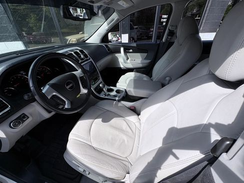 Used 2012 GMC Acadia SLT AWD/4WD image 11
