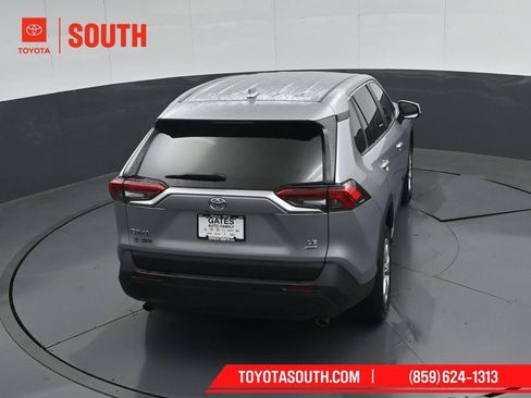 Used 2023 Toyota RAV4 LE AWD/4WD image 42