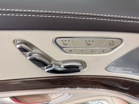 Used 2016 Mercedes-Benz S 550 4MATIC Sedan image 18