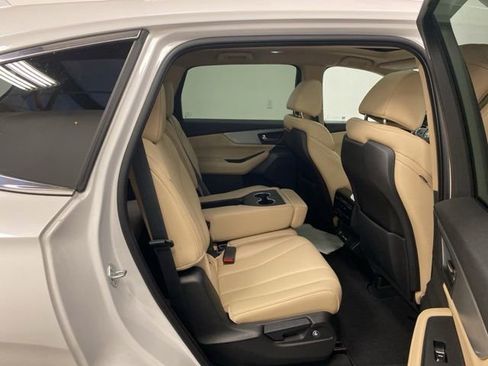 Used 2023 Acura MDX SH-AWD image 27