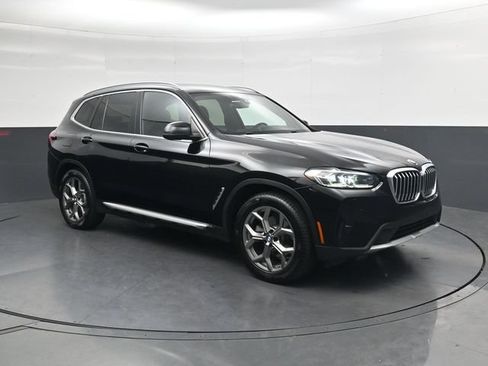 Used 2022 BMW X3 xDrive30i AWD/4WD image 2