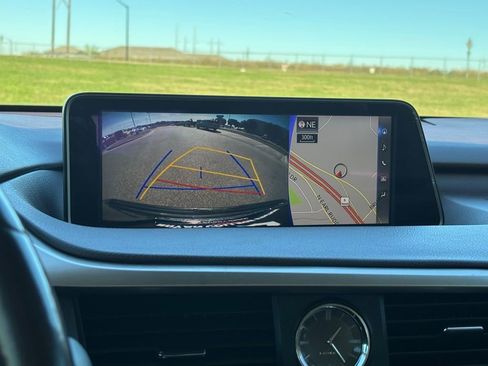 Used 2018 Lexus RX 450h AWD image 22