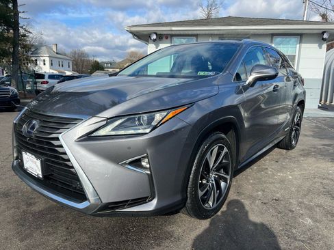 Used 2018 Lexus RX 450h F Sport image 3