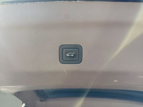 Used 2023 GMC Yukon Denali w/ Max Trailering Package RWD image 34