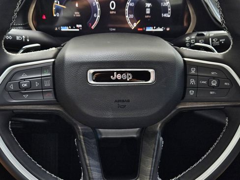New 2026 Jeep Grand Cherokee Altitude RWD image 21