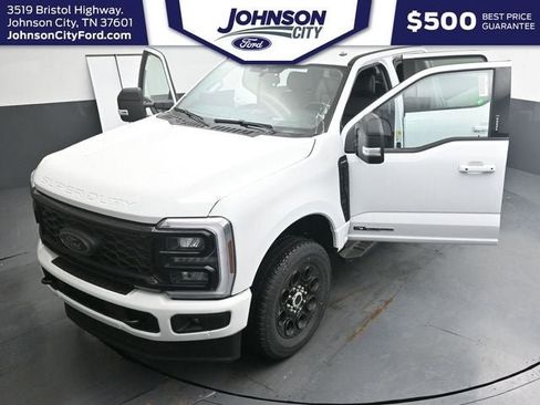 New 2026 Ford F250 Lariat w/ Black Appearance Package AWD/4WD image 34