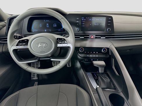 New 2026 Hyundai Elantra Sport image 17