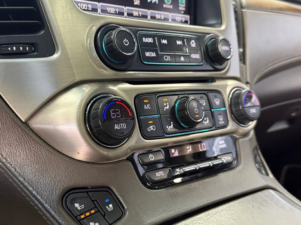 Used 2019 GMC Yukon XL Denali w/ Open Road Package RWD image 16
