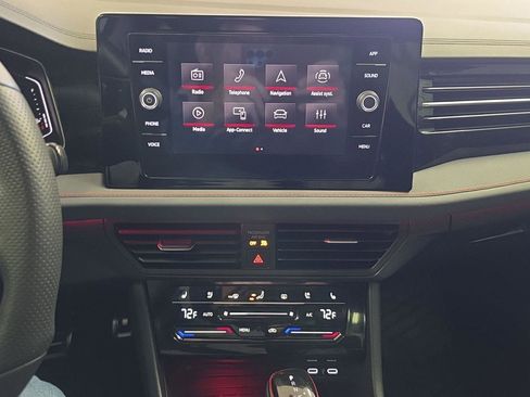 Used 2025 Volkswagen Jetta GLI Autobahn image 10