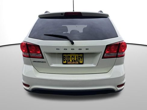 Used 2019 Dodge Journey SE image 5