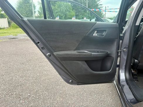 Used 2013 Honda Accord LX image 12