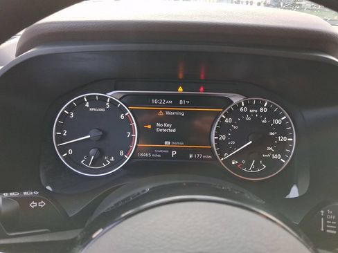 Certified 2023 Nissan Rogue SV FWD image 18