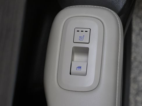 Used 2025 Hyundai Santa Fe Calligraphy image 32