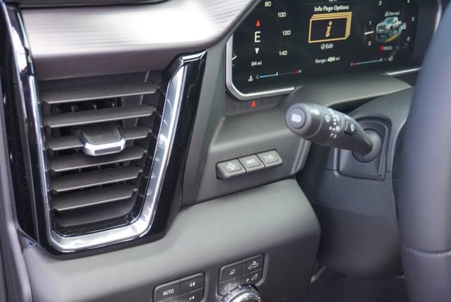 Used 2026 GMC Sierra 3500 Denali Ultimate AWD/4WD image 35