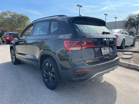 Used 2022 Volkswagen Taos S image 45