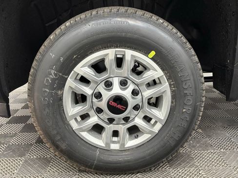 New 2026 GMC Sierra 2500 Pro image 14