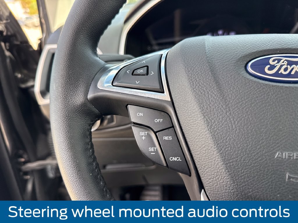 Used 2018 Ford Edge SEL w/ Equipment Group 201A FWD image 15