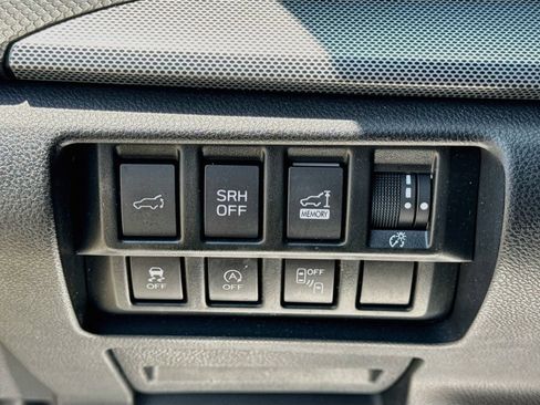 Used 2021 Subaru Forester Limited w/ Popular Package #3 AWD/4WD image 11