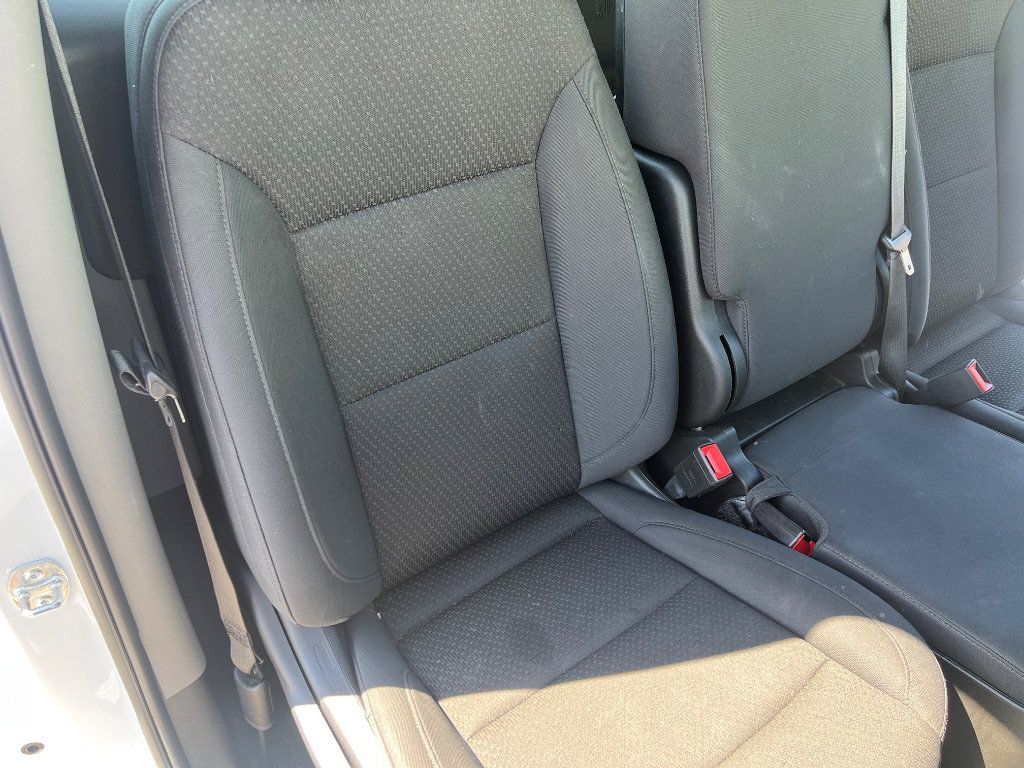 Used 2025 Chevrolet Silverado 1500 W/T RWD image 29