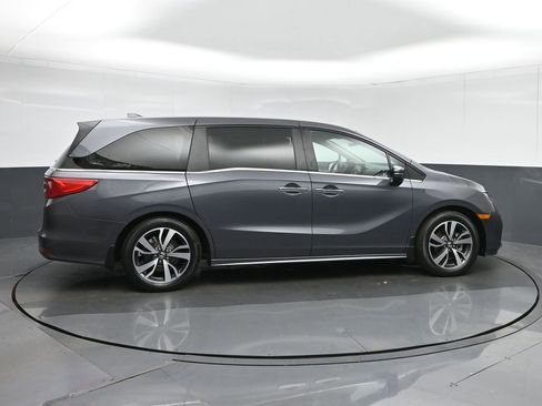 Used 2024 Honda Odyssey Touring image 8