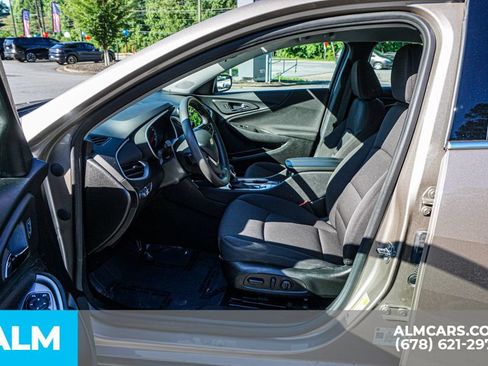 Used 2024 Chevrolet Malibu LT FWD image 19